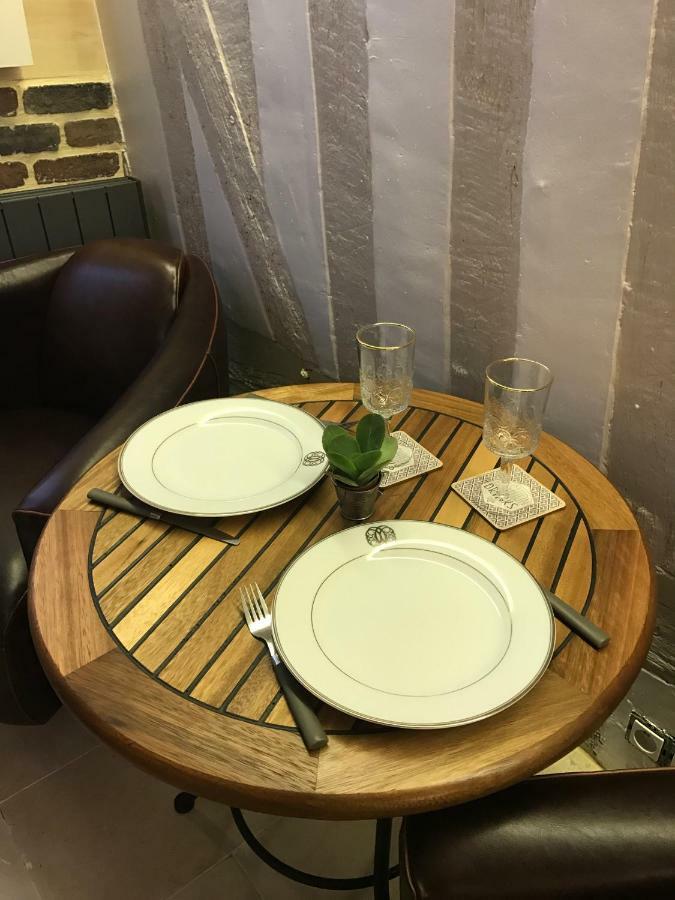 Le Lingotin Leilighet Honfleur Eksteriør bilde